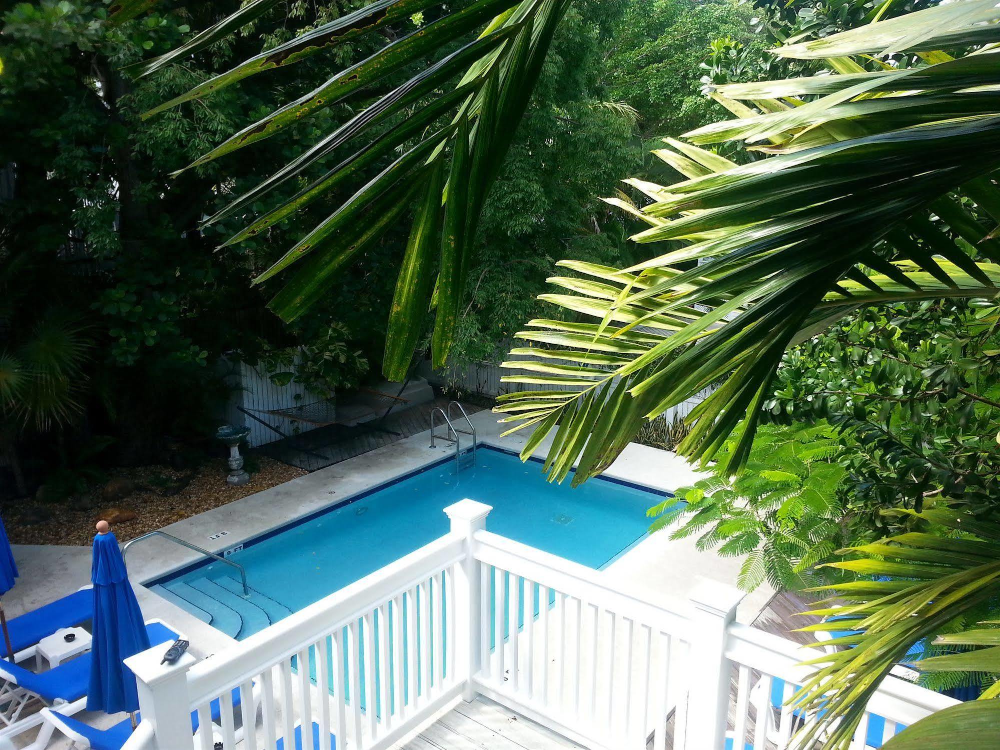 Casa 325 Guesthouse Key West Exterior photo